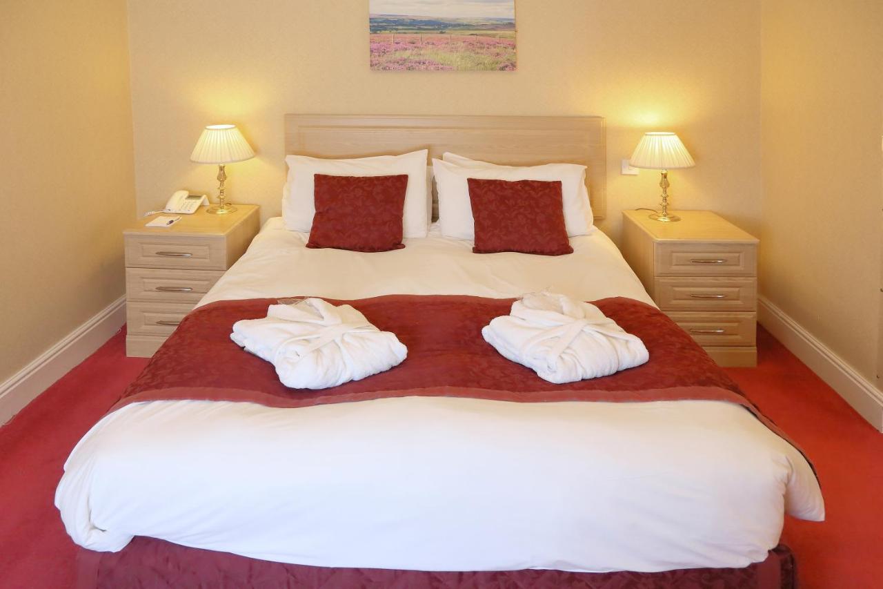 Saxonville 3*