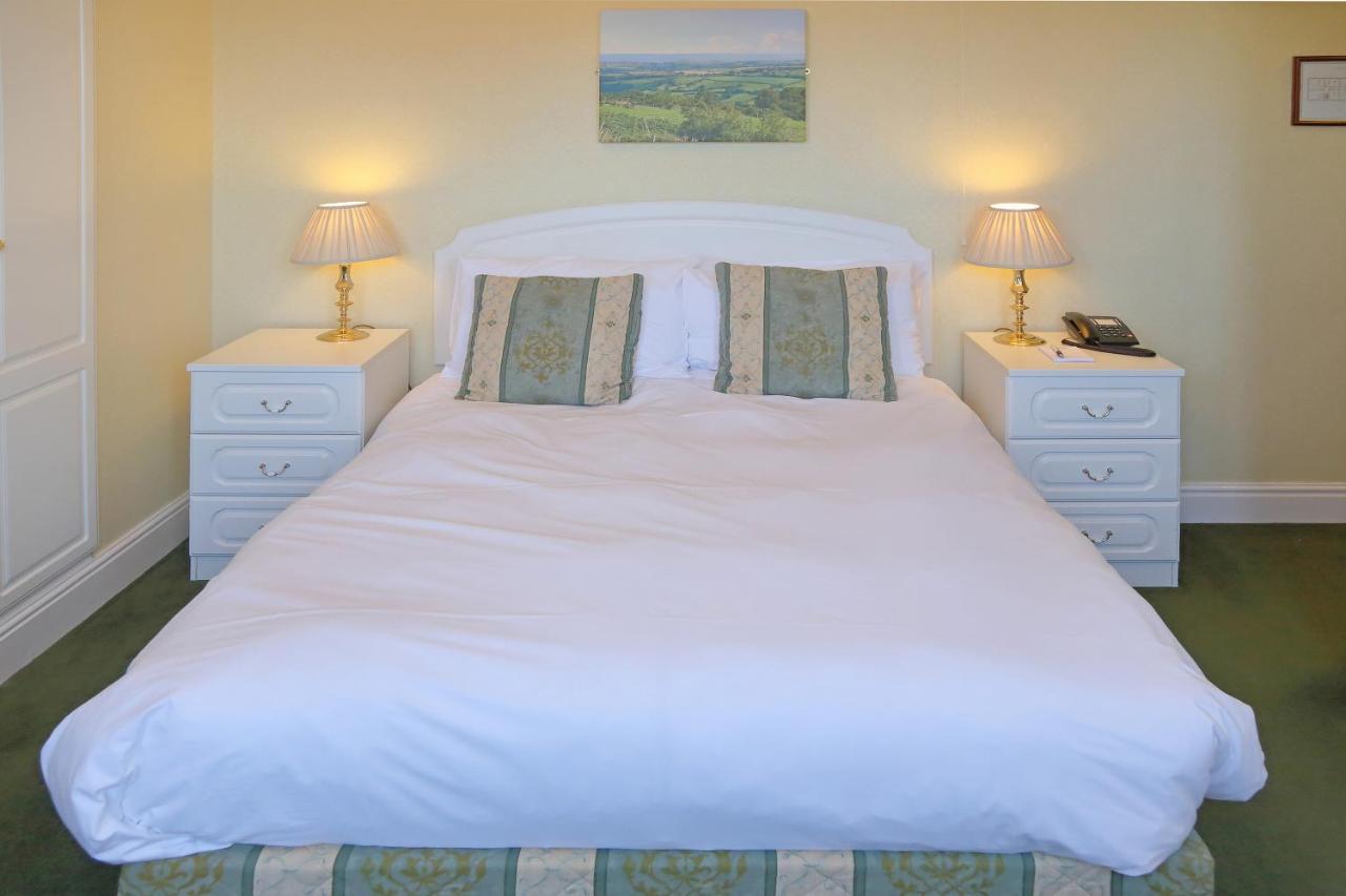 Saxonville Hotel 3*