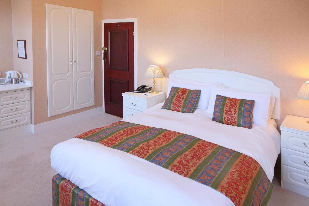 Hotel Saxonville 3*